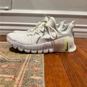 Nike Women’s Free Metcon 5